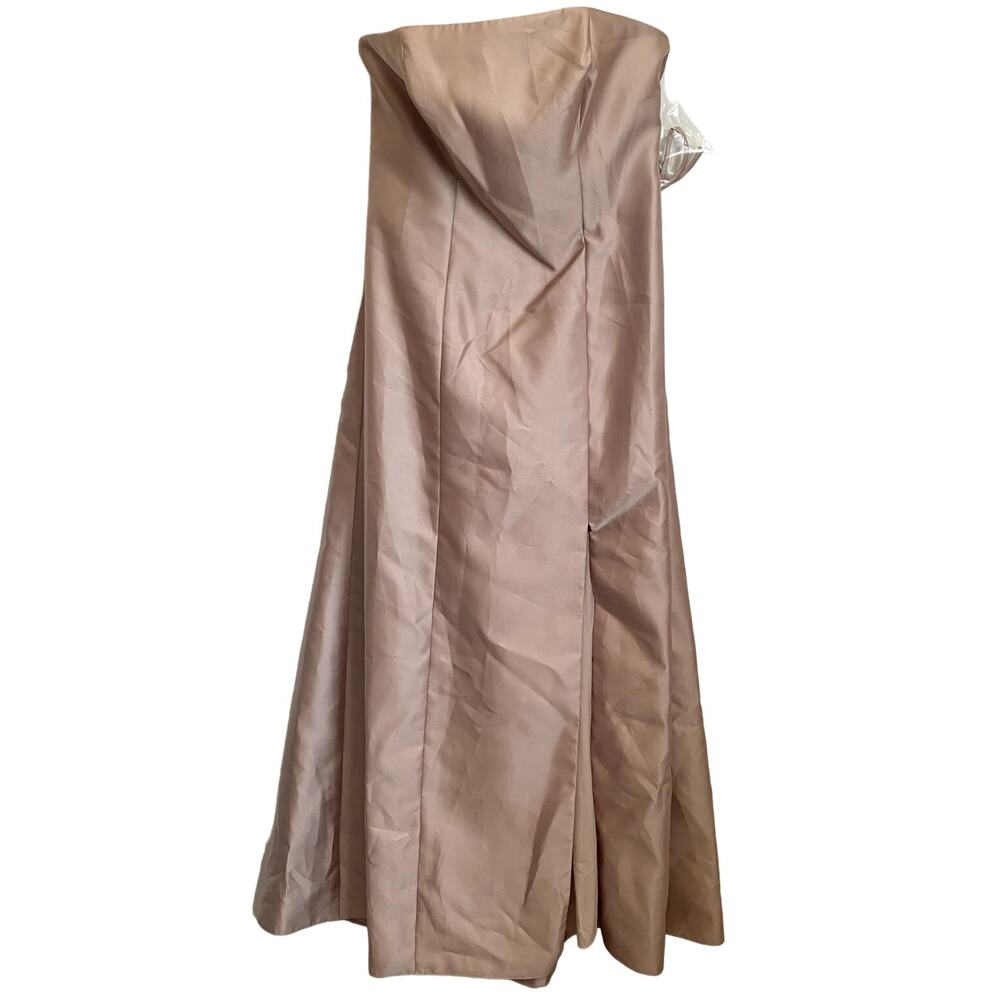 NWT‎ Alfred Sung Strapless Satin Trumpet Gown with Front Slit in Cameo - Picture 2 of 8